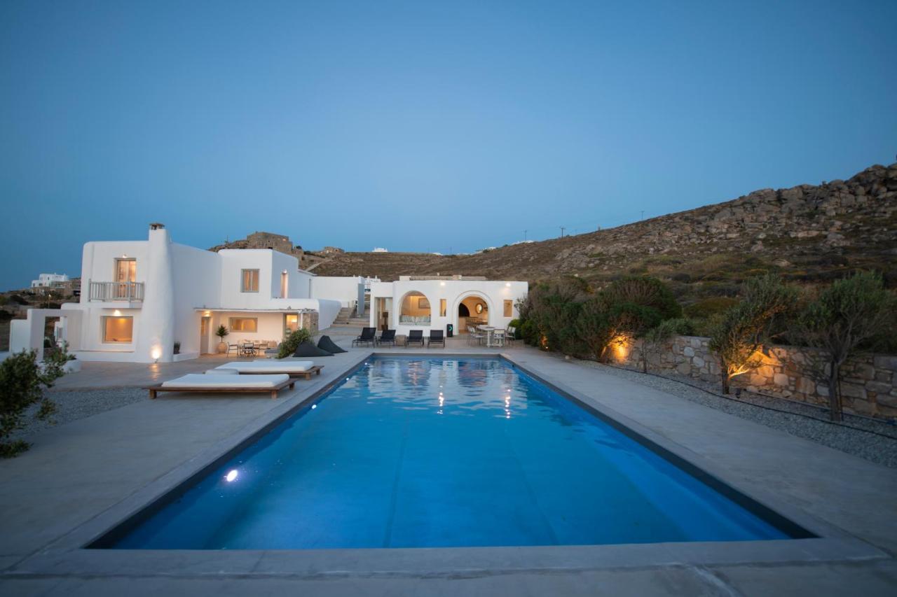 Amarone Mykonos Town